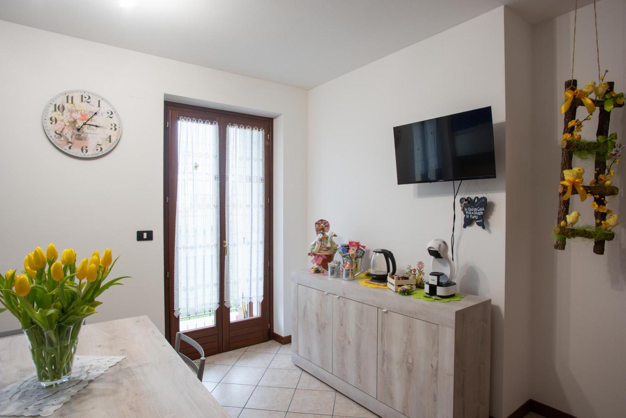 La Bella Casa Di Roberta Apartment Illasi Luaran gambar